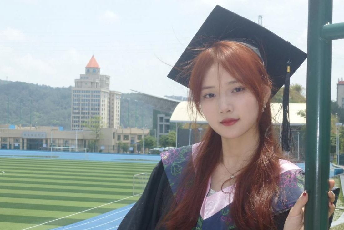 [毕业生心语]佳言译文间，以笔为桥传心意——记文学与传媒学院学生王佳丽