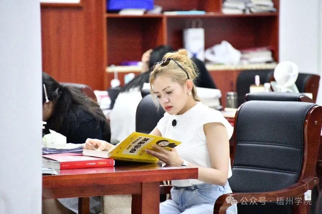 优秀校友｜泰国姑娘卓冰月：逐梦中国十一载，架起中泰双向桥梁