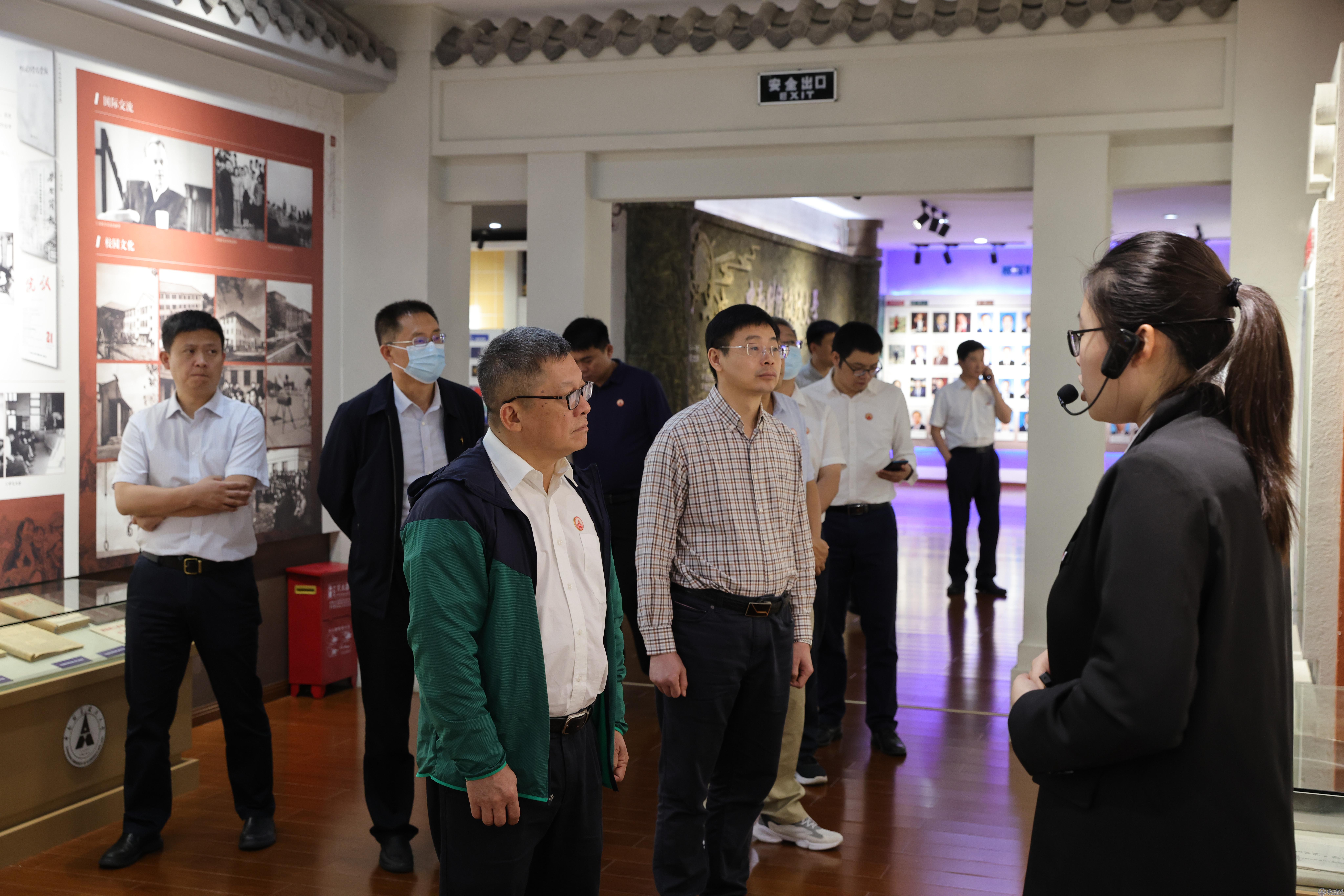 李君湘中南财经政法大学（中南财经政法大学美女很多） 李君湘中南财经政法大学（中南财经政法大学玉人
很多

）《李君湘 中南财经政法》 财经新闻